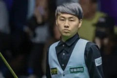 哈兰德：亨利盛赞的足坛新星，进球效率惊人创纪录